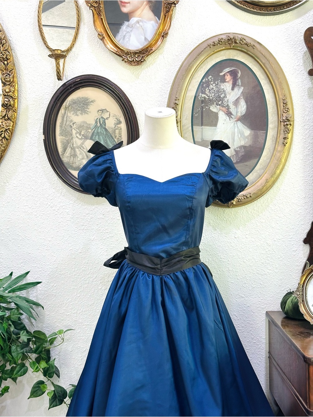Elegant Blue Satin Maxi Ball Gown Dress - Picture 2 of 7